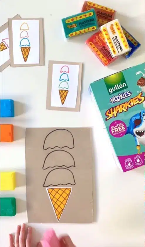 Manualidad Gullón Hookies Helados plastilina