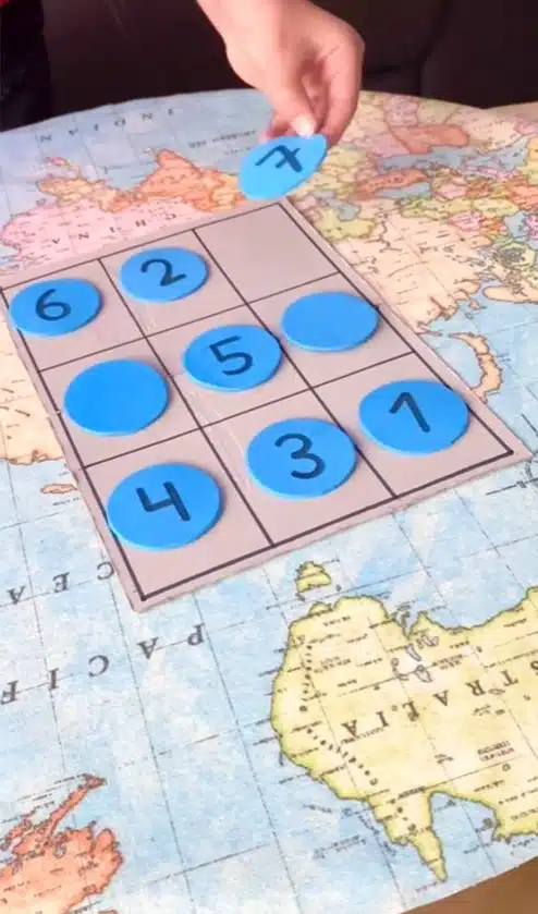 Manualidad Gullón Hookies Juego Memoria Numeros