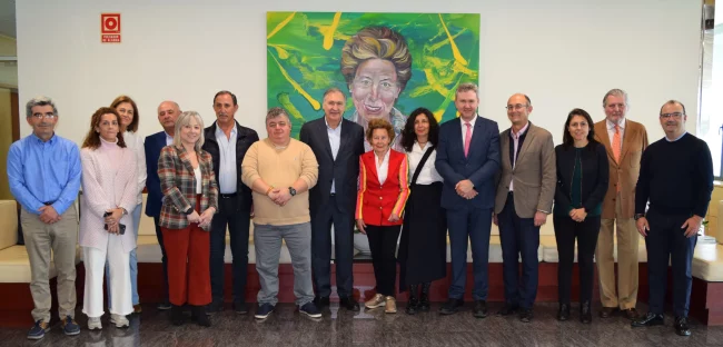 250514-Visita-comisión-de-Industria-del-Senado-1