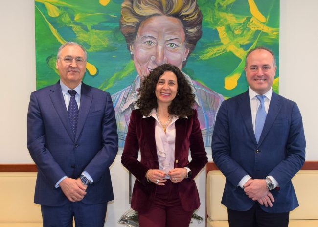 Director General y la Presidenta Galletas Gullon Director General y la Presidenta Galletas Gullon