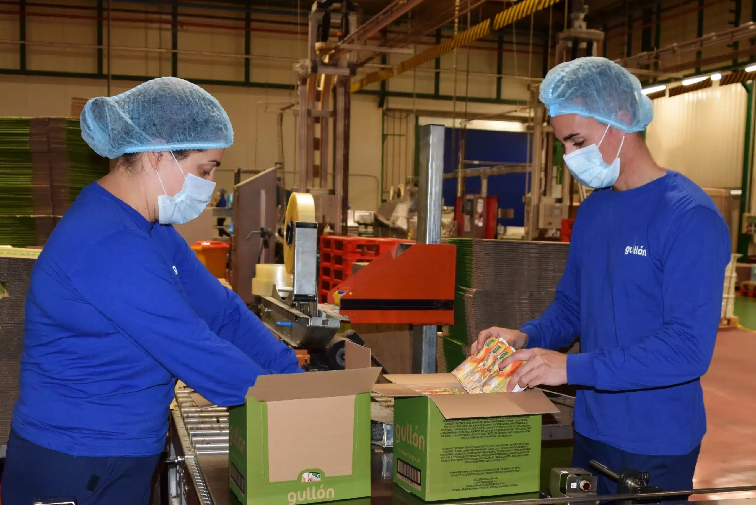 Trabajadores fabrica Galletas Gullon