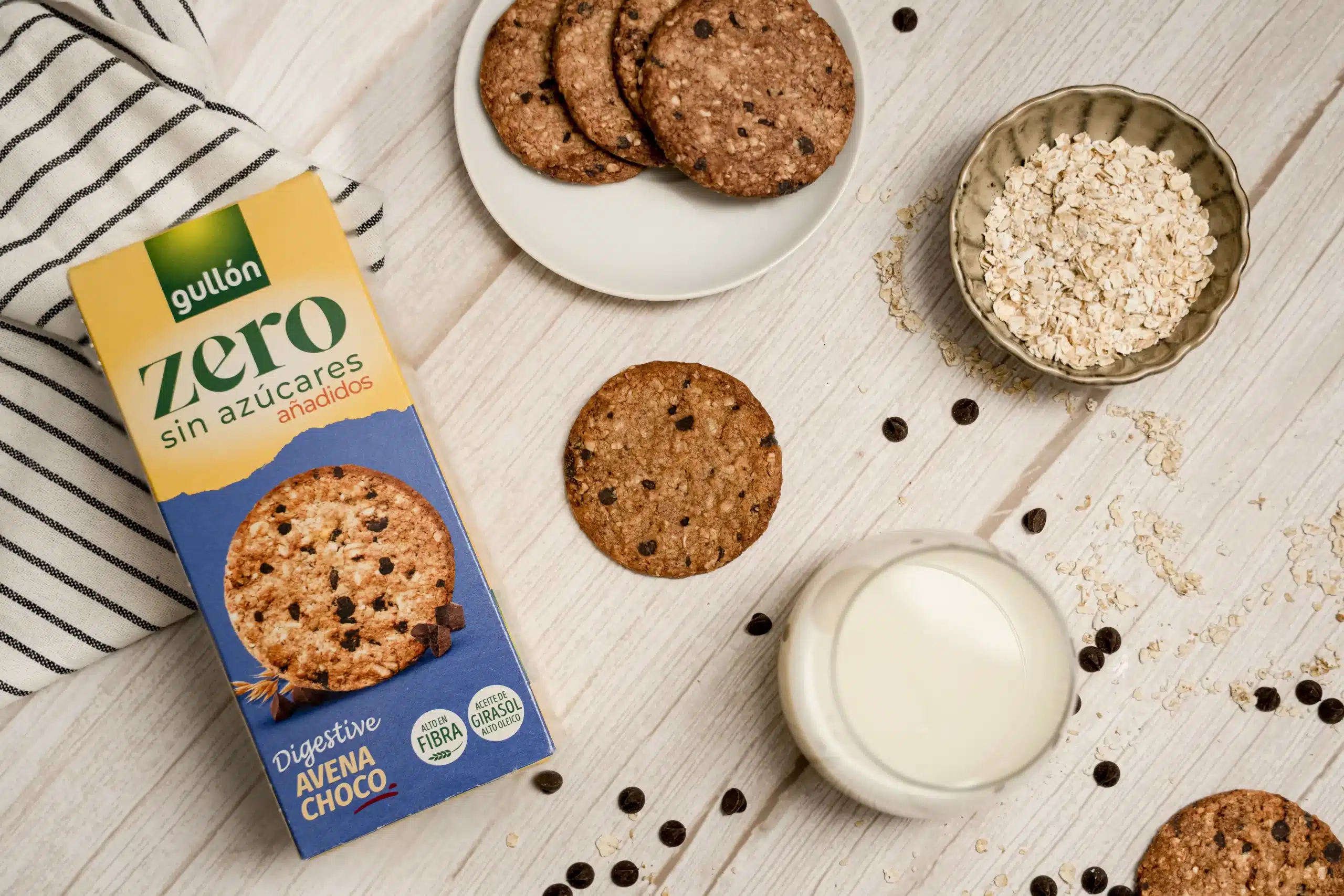 Galletas Digestive Avena Chocolate Zero Gullón 250526